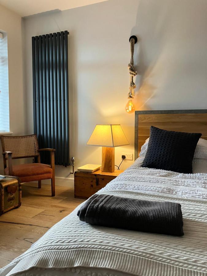 Bed and Breakfast Fig Tree House à Lymington Extérieur photo